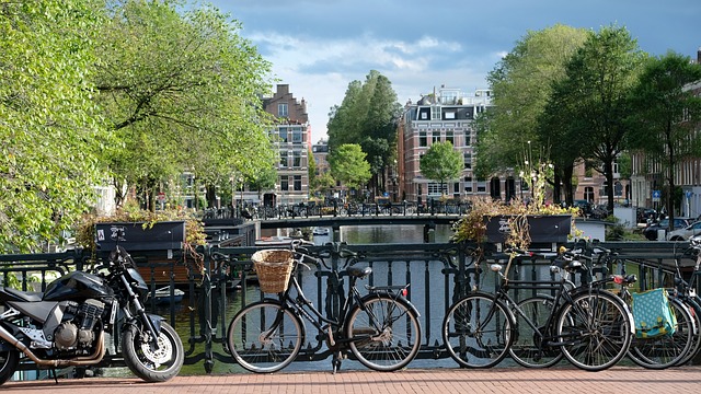 Image by Ralf Gervink from Pixabay Amsterdam