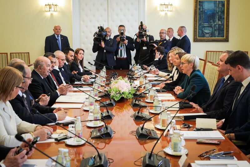 Ljubljana, Kongresni trg.Visit of the Algerian President to Slovenia. Plenary talks between the delegations. Photo STA