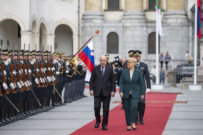 Ljubljana, Kongresni trg. Visit of the Algerian President to Slovenia. Reception with military honors. Photo STA