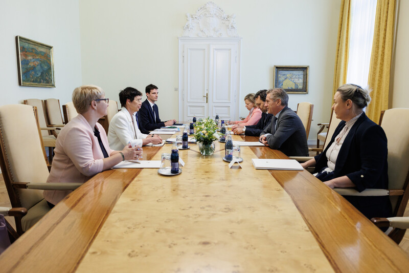 Prime Minister Dr. Robert Golob met with European Commissioner for Enlargement Marta Kos Nebojša Tejič STA