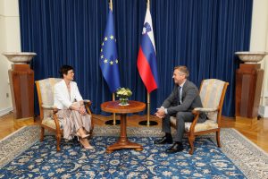 Prime Minister Dr. Robert Golob met with European Commissioner for Enlargement Marta Kos Nebojša Tejič STA